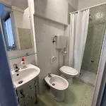 3 Min To Ac W Garden Or Balcony - Il Lupo Affitta 아파트 카톨리카