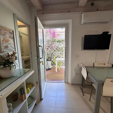 3 Min To Ac W Garden Or Balcony - Il Lupo Affitta Apartment