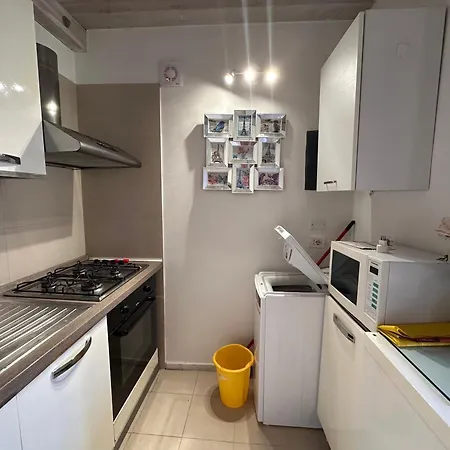 3 Min To Ac W Garden Or Balcony - Il Lupo Affitta Apartmán *