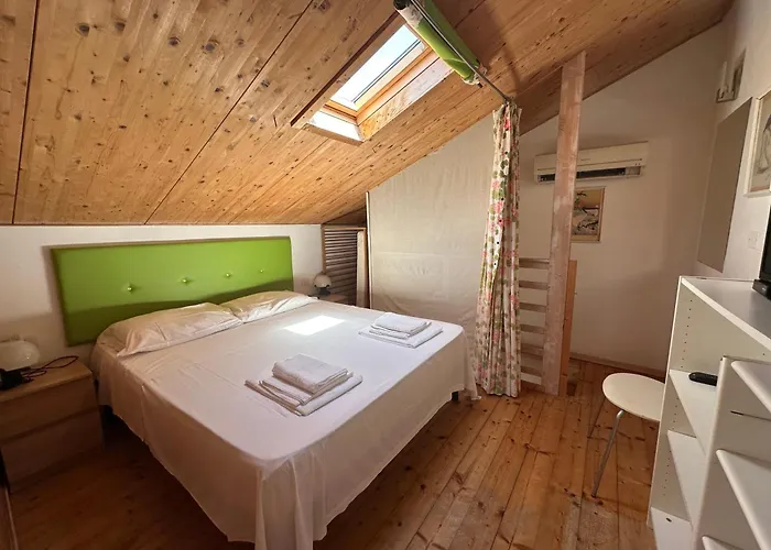 3 Min To Ac W Garden Or Balcony - Il Lupo Affitta Apartamento *