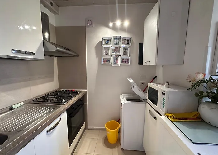 3 Min To Ac W Garden Or Balcony - Il Lupo Affitta Apartman *